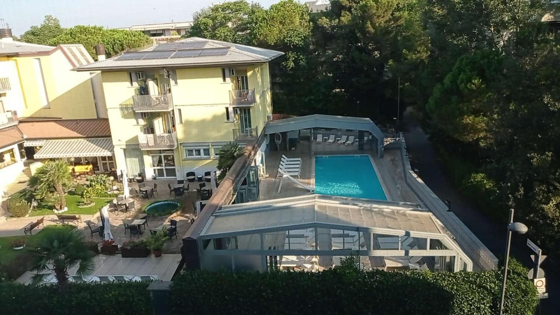 Seaview Beach Front Grado Pineta Andromeda Εξωτερικό φωτογραφία